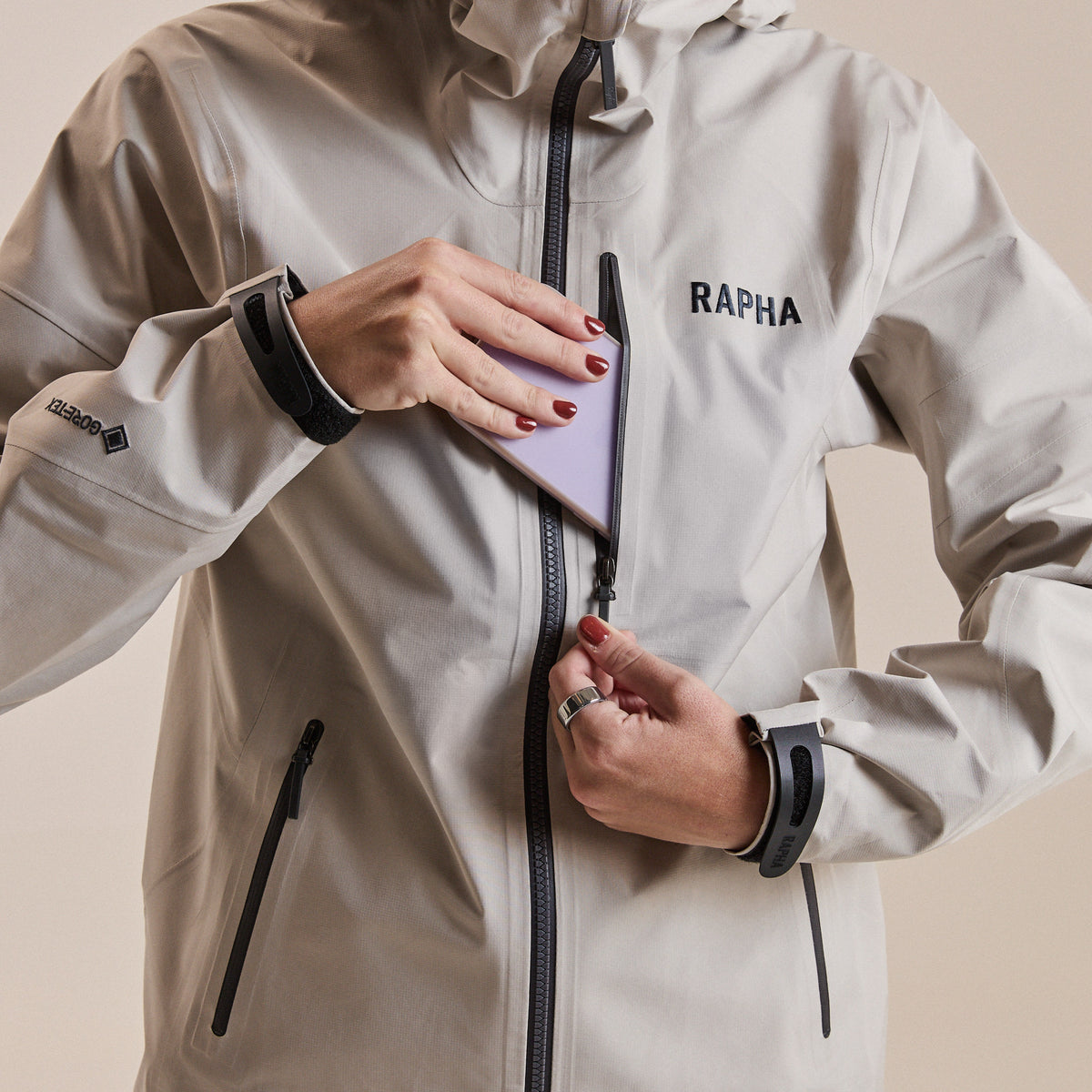 Women's Trail Gore-Tex Jacket - Silver/Dark Grey