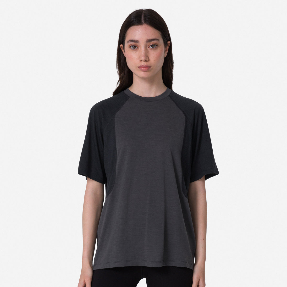 Women's Explore Merino T-Shirt - Asphalt / Vulcan