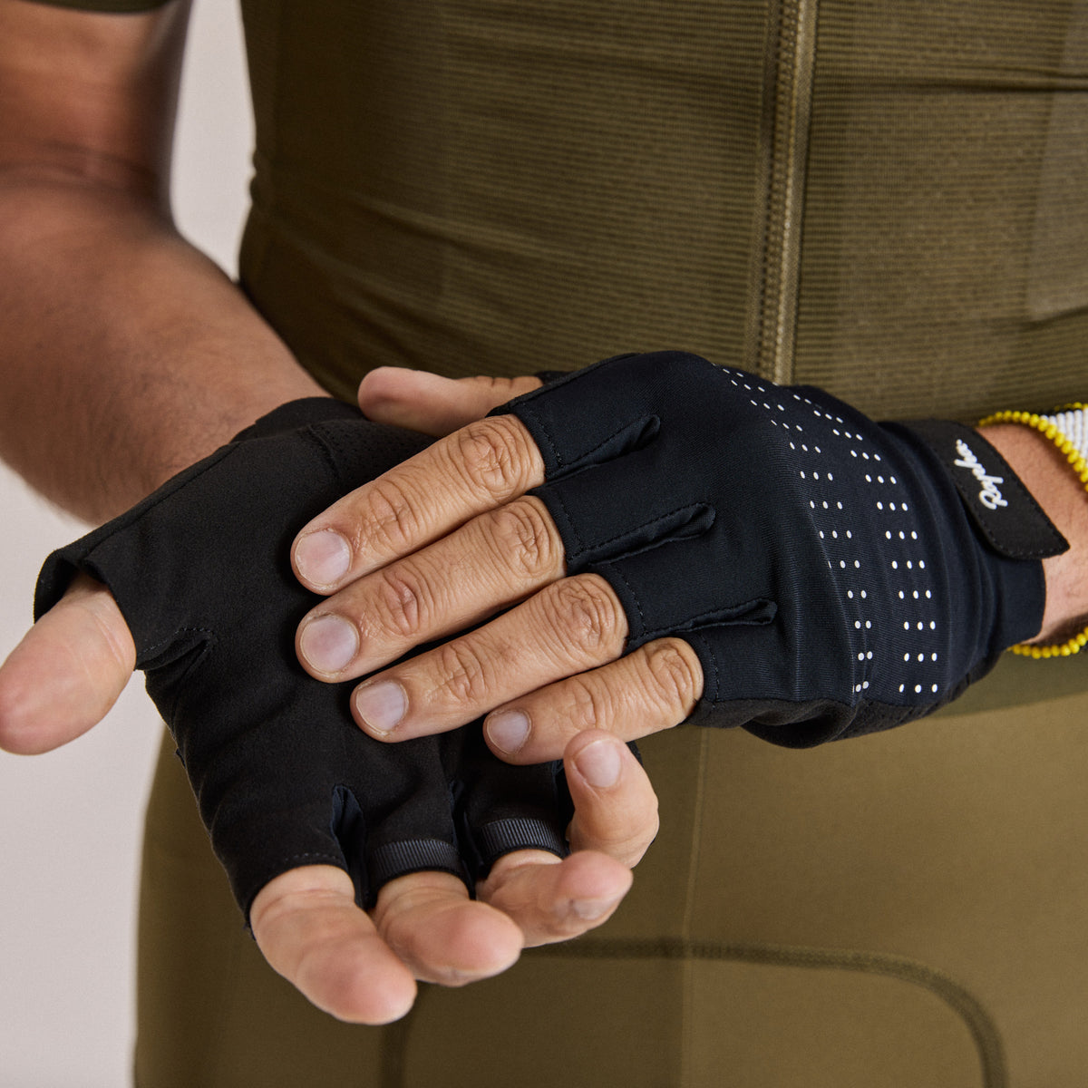 Brevet Mitts - Black/White