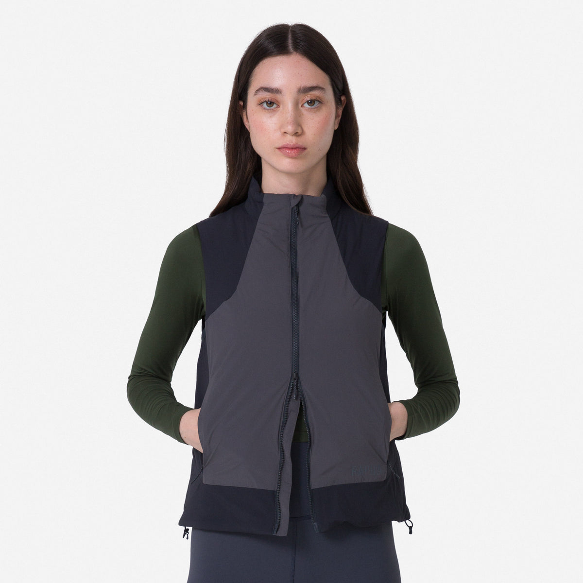 Women's Explore Insulated Gilet - Vulcan / Asphalt