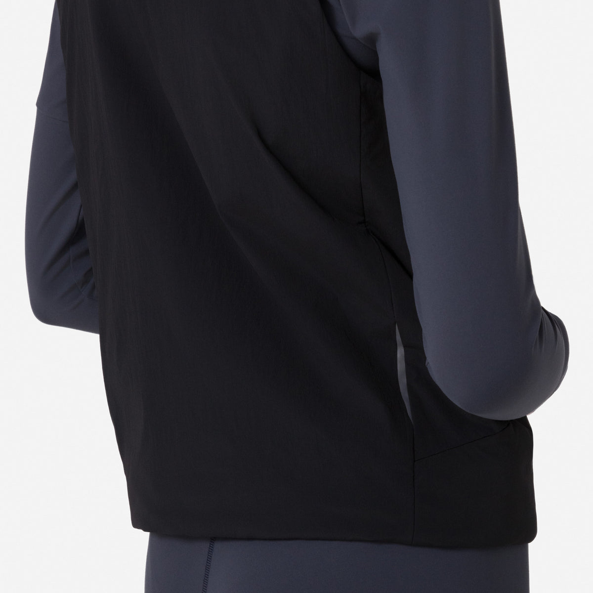 Women's Insulated Vest - Black / Grey