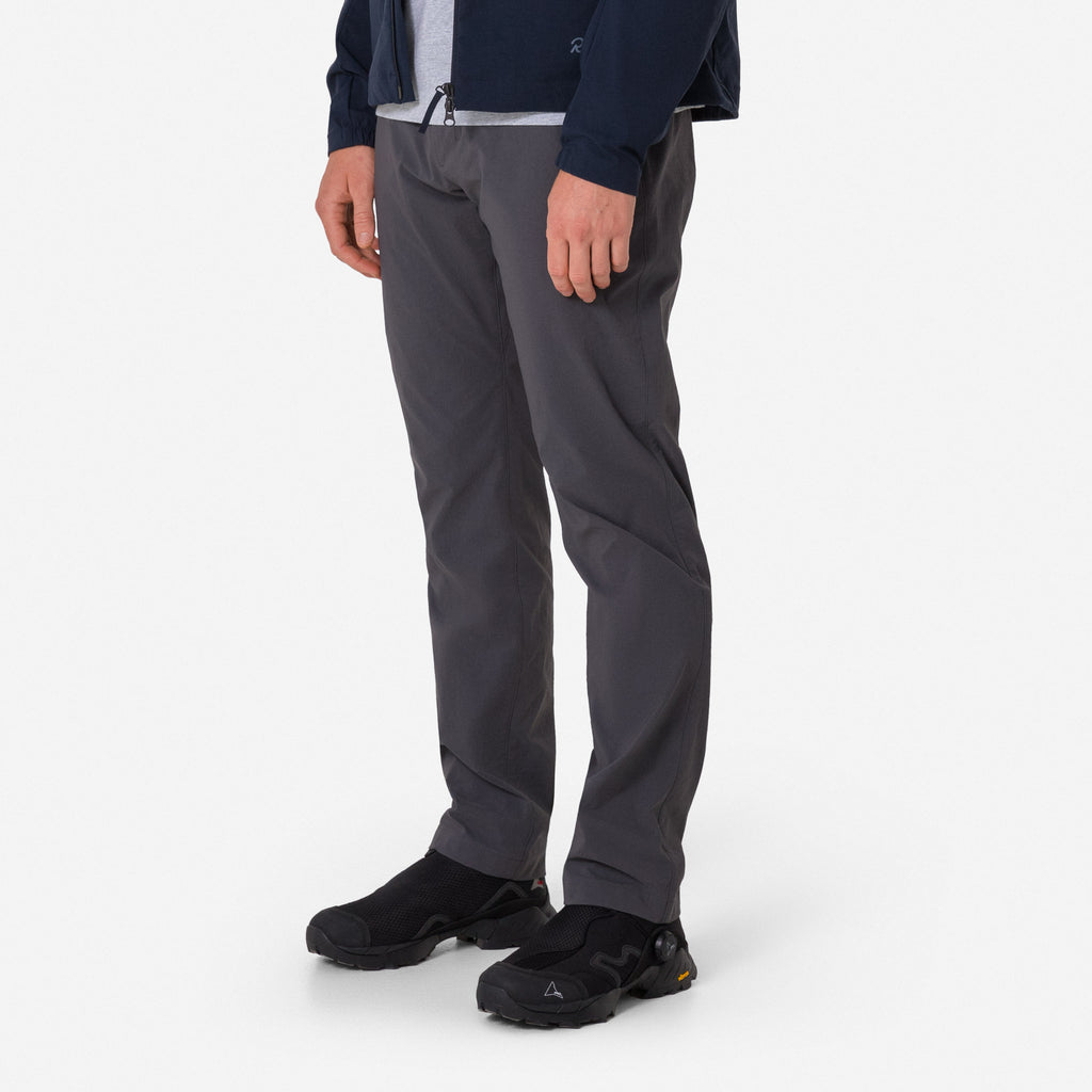 Men's Tech Chino Pant - Asphalt / Castlerock