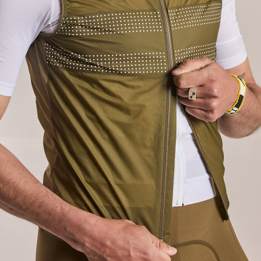 Men's Brevet Wind Gilet III - Dark Olive/White