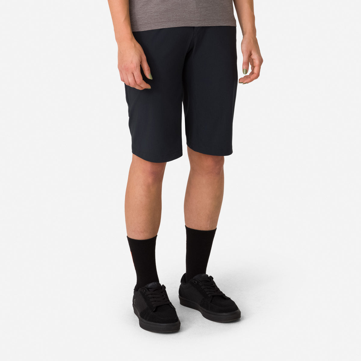 Women's Trail Cargo Shorts - Black/Grey