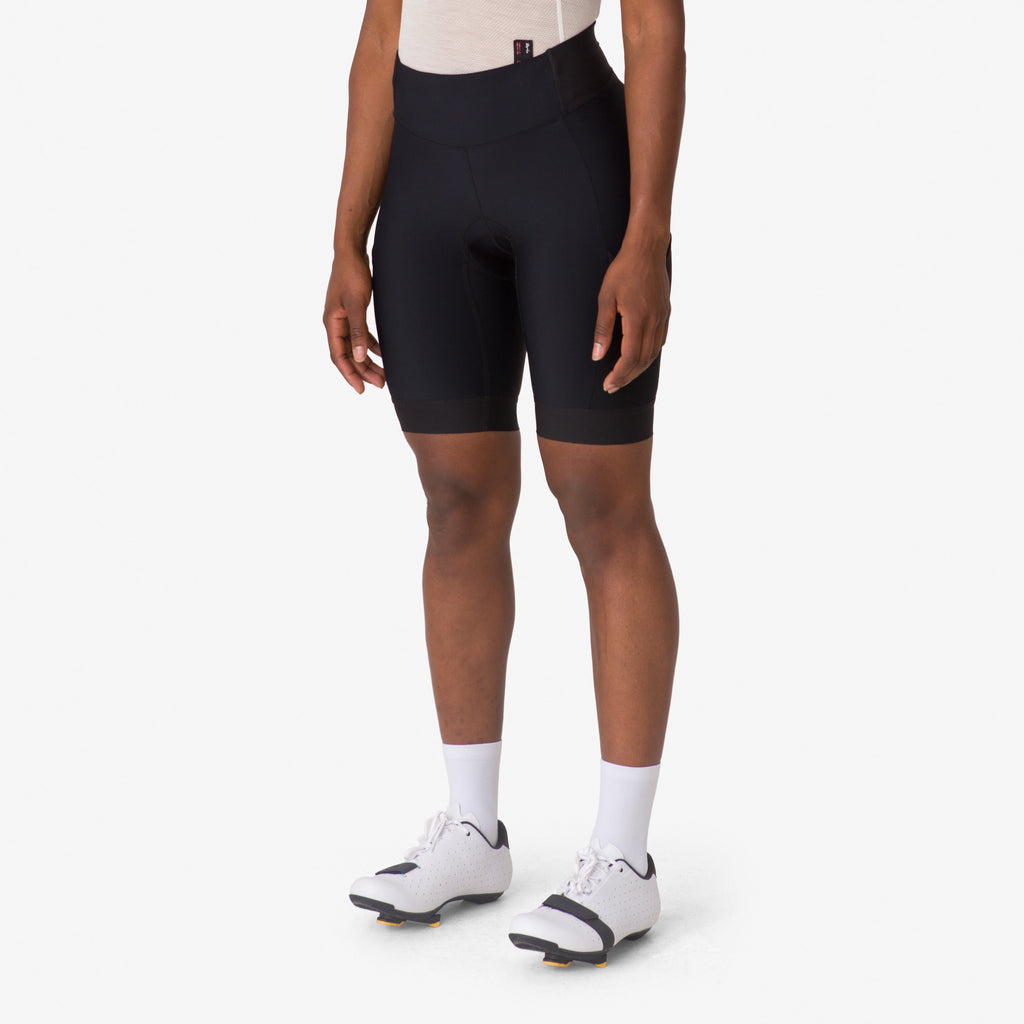 Women's Core Cargo Shorts - Black